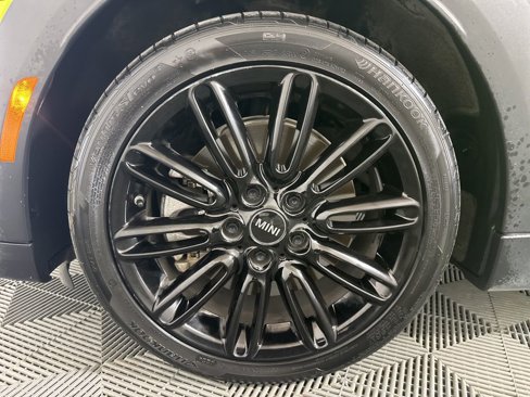 Certified 2022 MINI Cooper S image 8