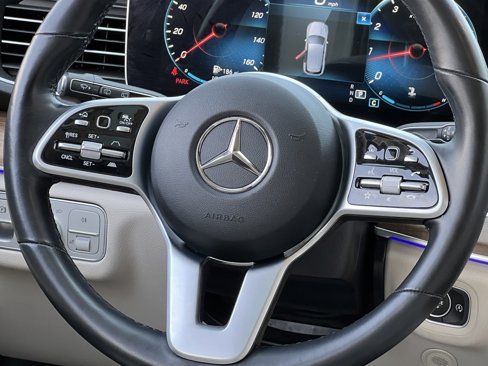 Used 2021 Mercedes-Benz GLE 350 w/ AMG Line Exterior image 25