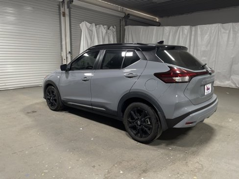 Used 2023 Nissan Kicks SR image 5