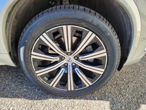 Certified 2022 Volvo XC90 T6 Inscription w/ Advanced Package image 19