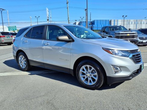 Certified 2020 Chevrolet Equinox LS w/ LS Convenience Package image 1