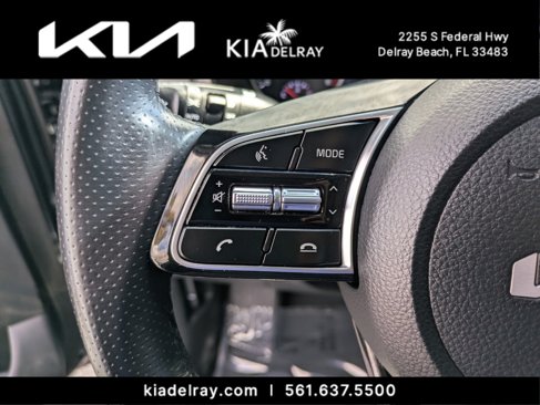 Certified 2023 Kia Seltos SX w/ SX Sunroof Package image 19