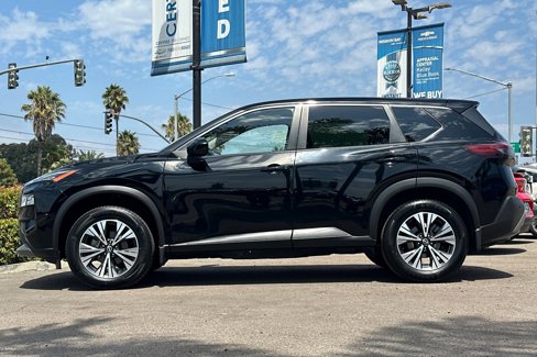 Used 2023 Nissan Rogue SV image 7