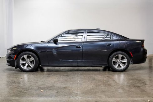 Used 2016 Dodge Charger SXT w/ Navigation & Travel Group image 13