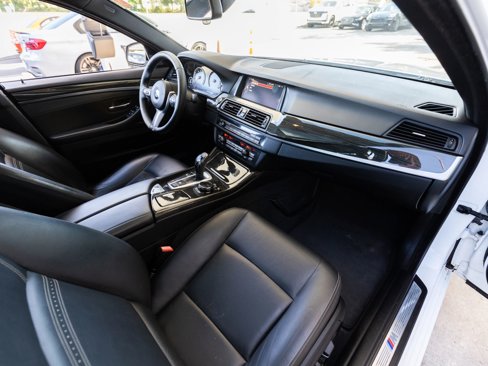 Used 2016 BMW 528i Sedan image 21