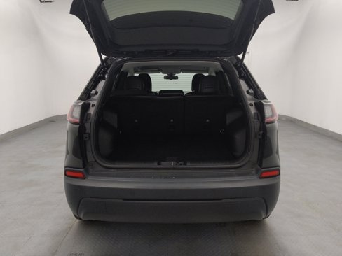 Used 2020 Jeep Cherokee Latitude Plus image 29