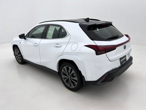 Used 2023 Lexus UX 250h F Sport image 9
