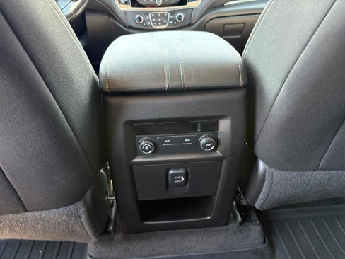 Used 2019 Chevrolet Traverse LT w/ LPO, Cargo Package image 19