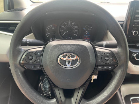 Used 2021 Toyota Corolla L image 14