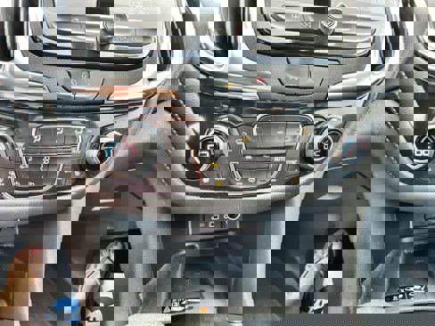 Used 2024 Chevrolet Equinox Premier image 14