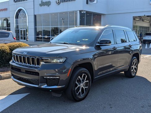 Certified 2023 Jeep Grand Cherokee L Limited image 1