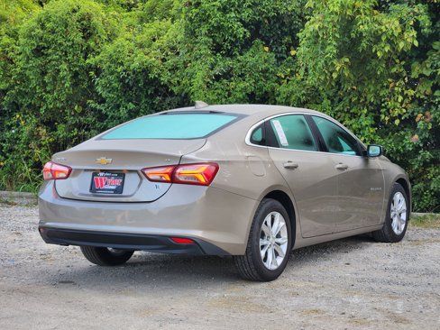 Used 2022 Chevrolet Malibu LT image 16