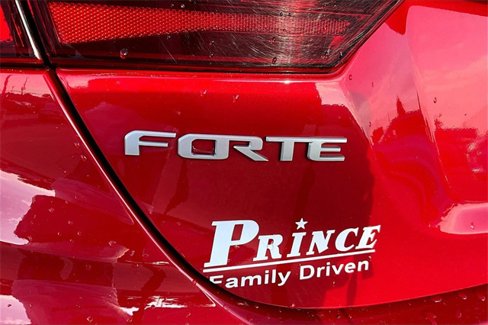 Used 2023 Kia Forte LXS image 23