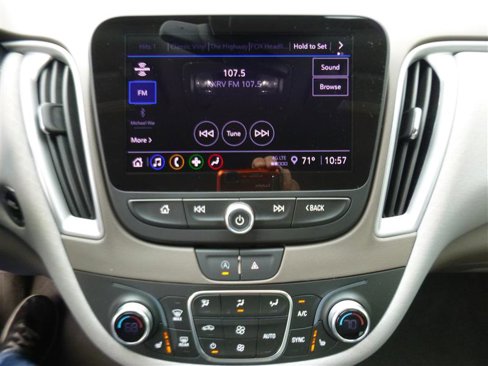 Used 2023 Chevrolet Malibu LT image 13