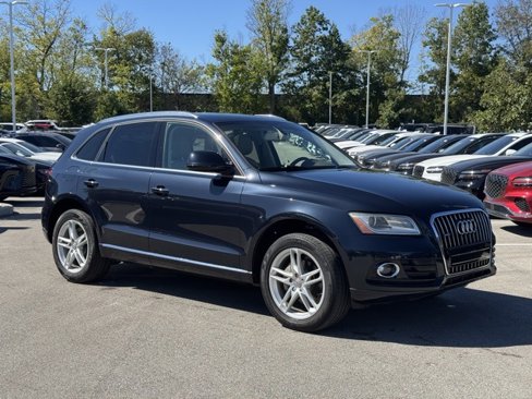 Used 2017 Audi Q5 2.0T Premium Plus w/ Technology Package image 1
