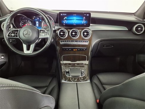 Used 2020 Mercedes-Benz GLC 300 4MATIC image 14