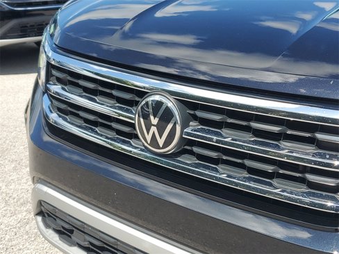 Certified 2022 Volkswagen Atlas SE image 11