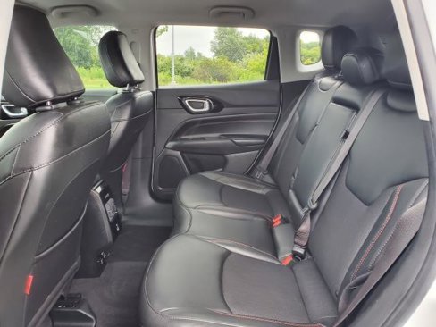 Used 2022 Jeep Compass Trailhawk w/ Trailhawk Convenience Group image 24