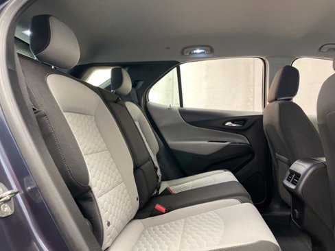 Used 2018 Chevrolet Equinox LS image 12
