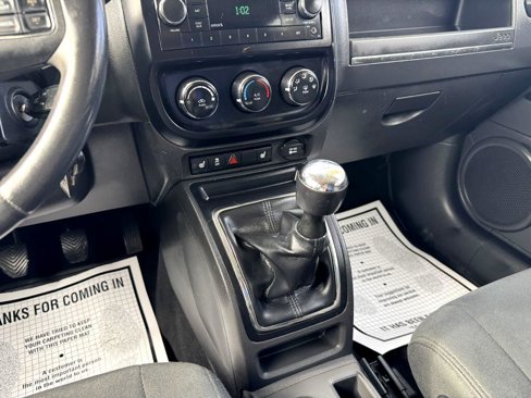 Used 2012 Jeep Patriot Latitude image 19