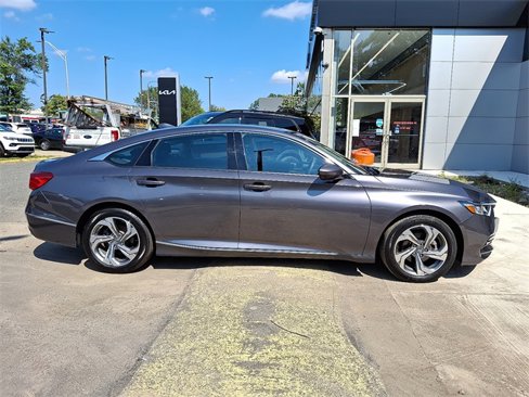 Used 2019 Honda Accord EX image 7