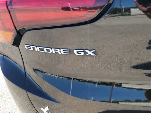 Used 2024 Buick Encore GX Preferred w/ Comfort Package image 5