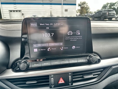 Used 2022 Kia Forte LXS image 13