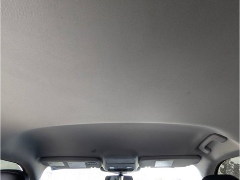 Used 2021 Ford Explorer Limited image 36