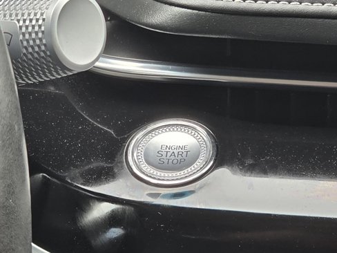 Used 2023 Genesis G80 2.5T image 10