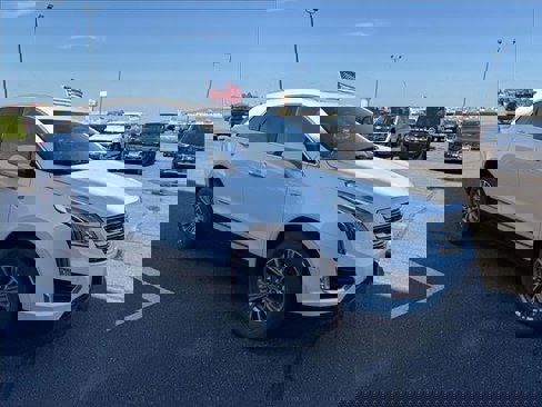 Used 2017 Cadillac XT5 Luxury image 8