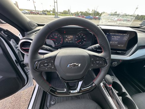 New 2025 Chevrolet Trax RS w/ Driver Confidence Package image 14
