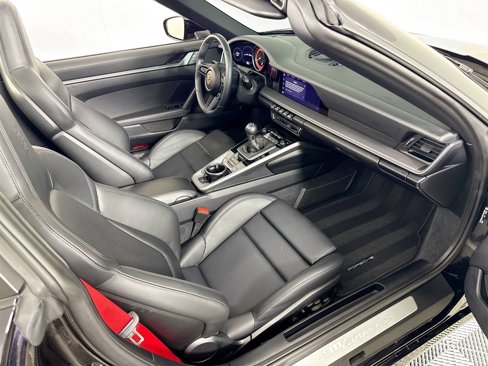 Used 2023 Porsche 911 Targa 4S image 23