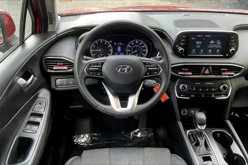 Used 2019 Hyundai Santa Fe SE image 5