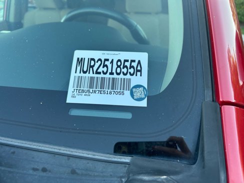 Used 2014 Toyota 4Runner SR5 image 32