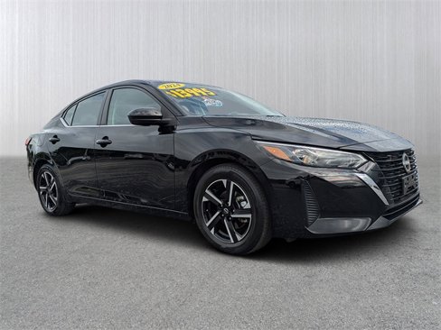 Used 2024 Nissan Sentra SV image 1