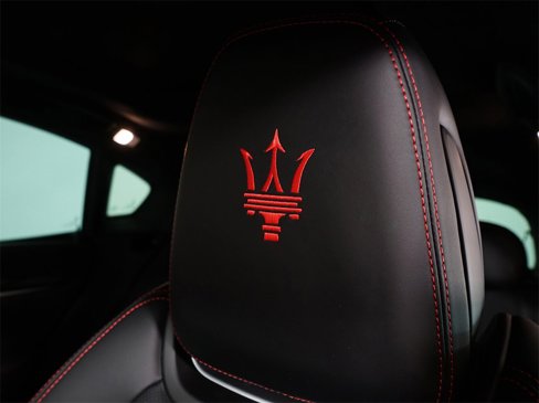 New 2024 Maserati Levante GT Ultima image 16