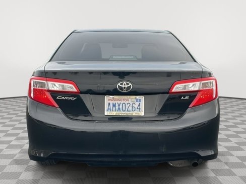 Used 2013 Toyota Camry XLE image 4