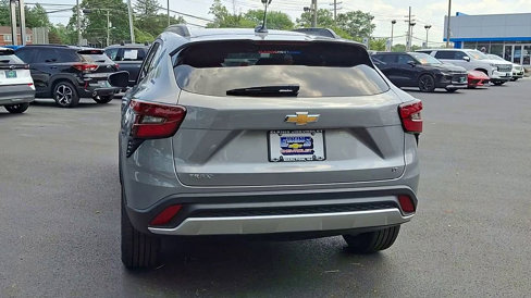 New 2025 Chevrolet Trax LT image 7
