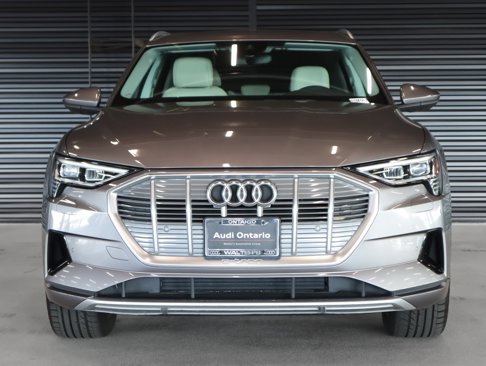 Used 2022 Audi e-tron Premium image 13