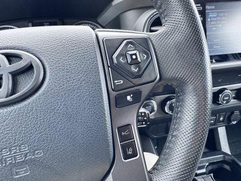 Used 2020 Toyota Tacoma TRD Off-Road image 27