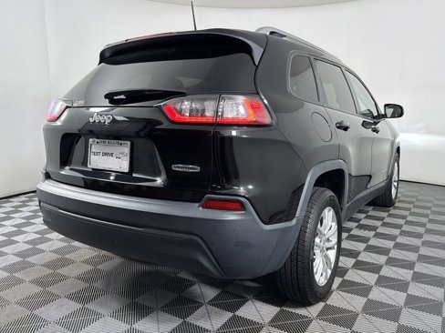 Used 2020 Jeep Cherokee Latitude image 6