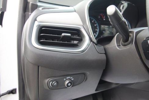Used 2022 Chevrolet Equinox LS w/ LPO, Floor Liner Package image 13