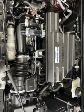 Used 2018 Honda CR-V Touring image 7