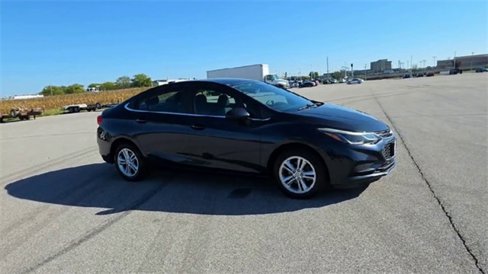 Used 2016 Chevrolet Cruze LT w/ Convenience Package image 9