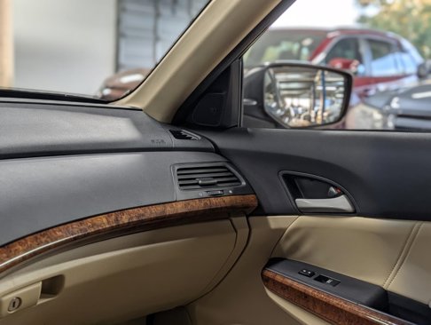 Used 2011 Honda Accord EX-L image 23