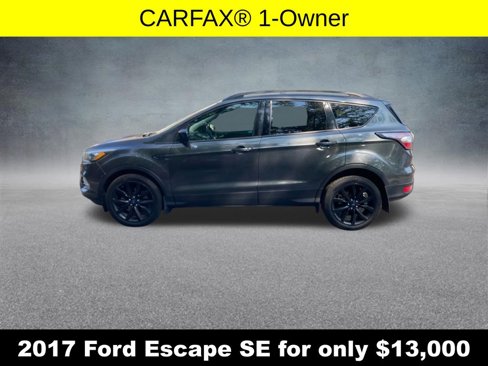 Used 2017 Ford Escape SE w/ SE Sport Appearance Package image 2