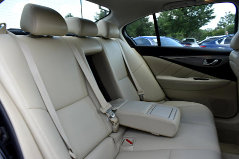 Used 2017 INFINITI Q50 3.0t Premium w/ 3.0T Premium Plus Package image 31