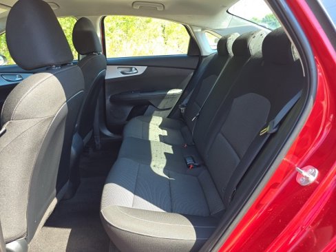 Used 2024 Kia Forte LXS w/ LXS Technology Package image 25