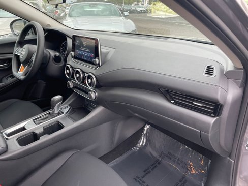 Used 2024 Nissan Sentra SV image 35