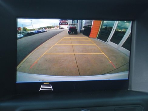 Used 2020 GMC Terrain SLE w/ Driver Convenience Package image 23